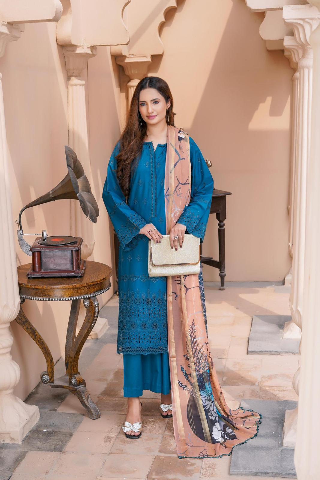 MUNIRA | EMBROIDERED LAWN READYMADE | MUL07