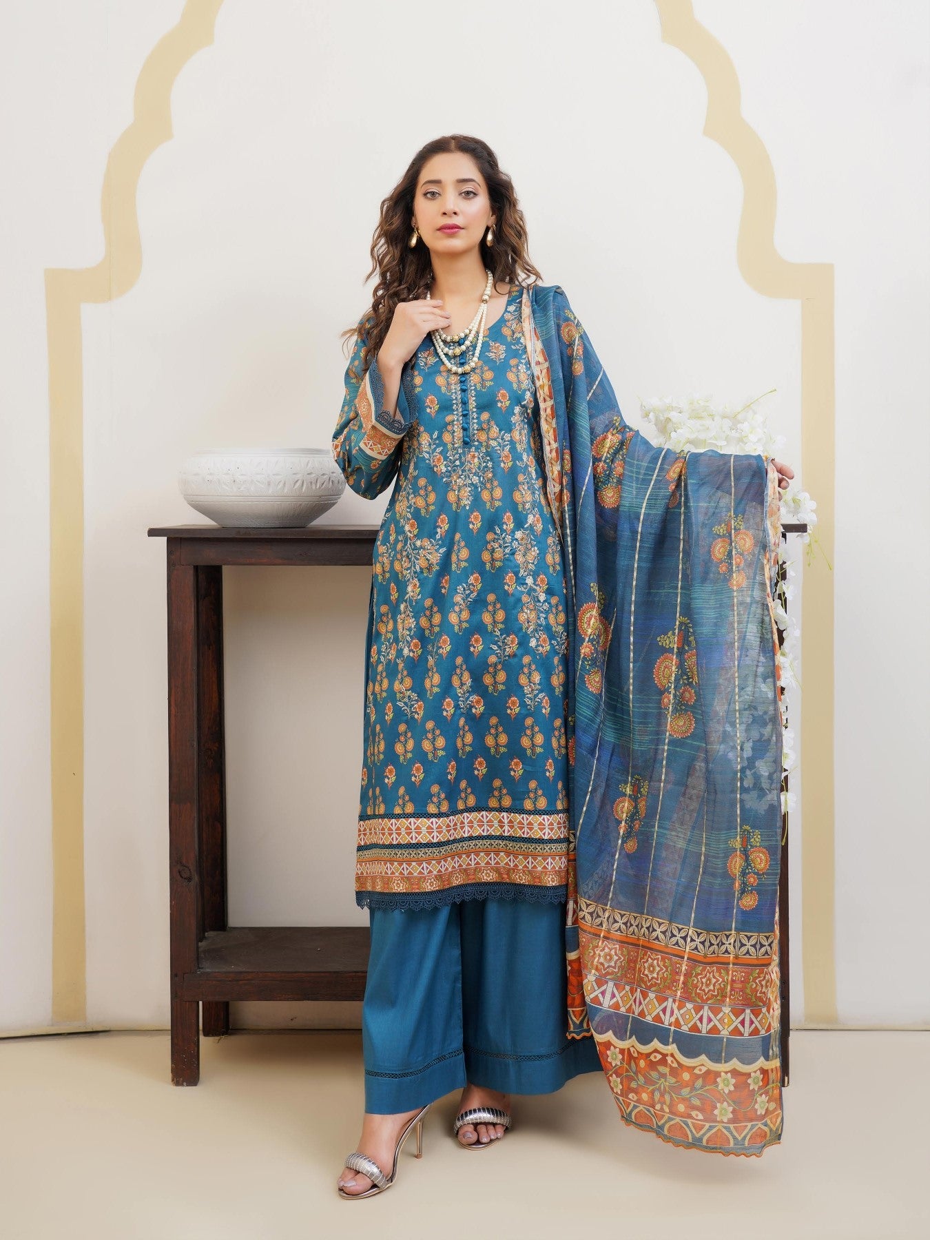 MUNIRA | EMBROIDERED LAWN READYMADE | MTL03