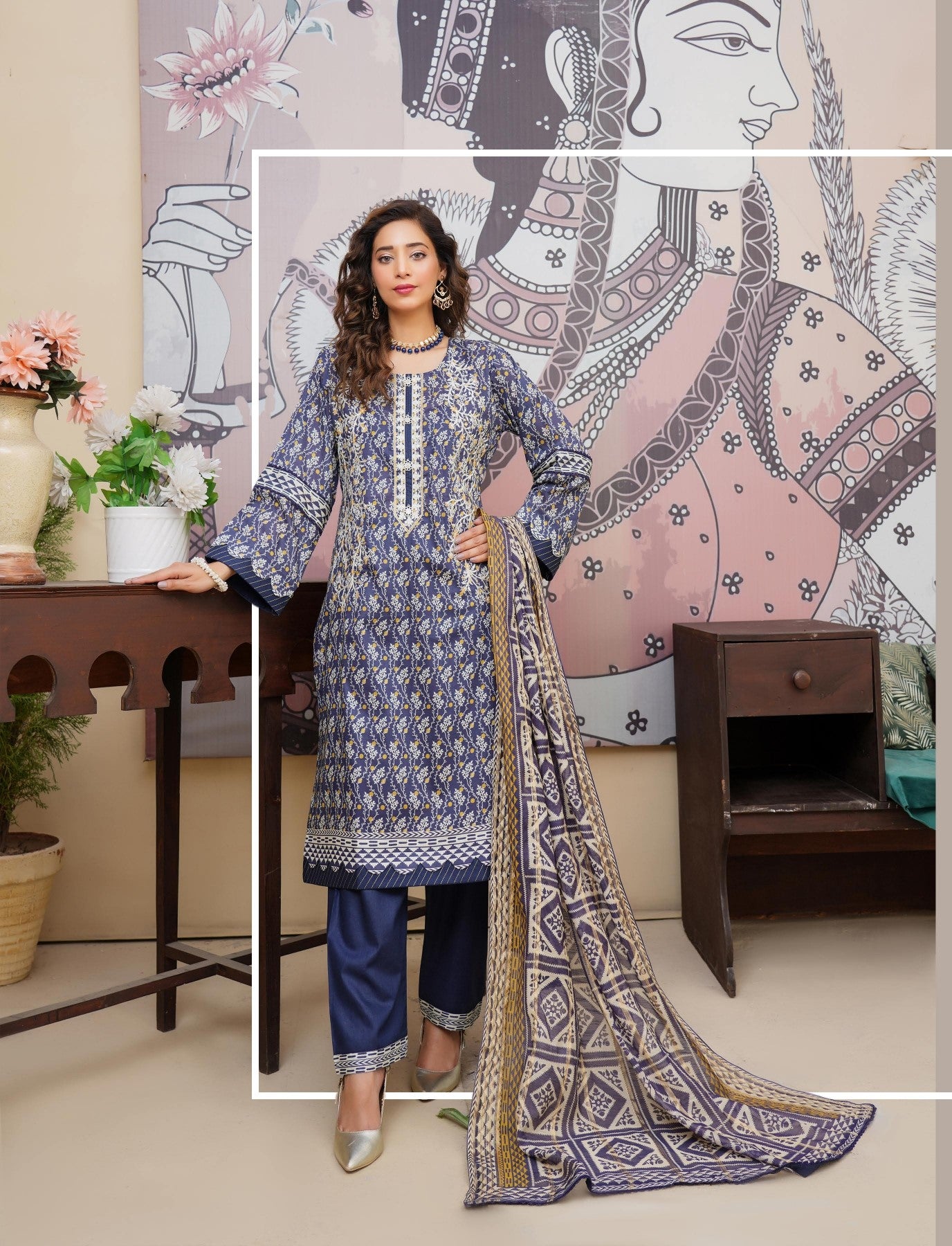 MUNIRA | EMBROIDERED LAWN READYMADE | MTL03