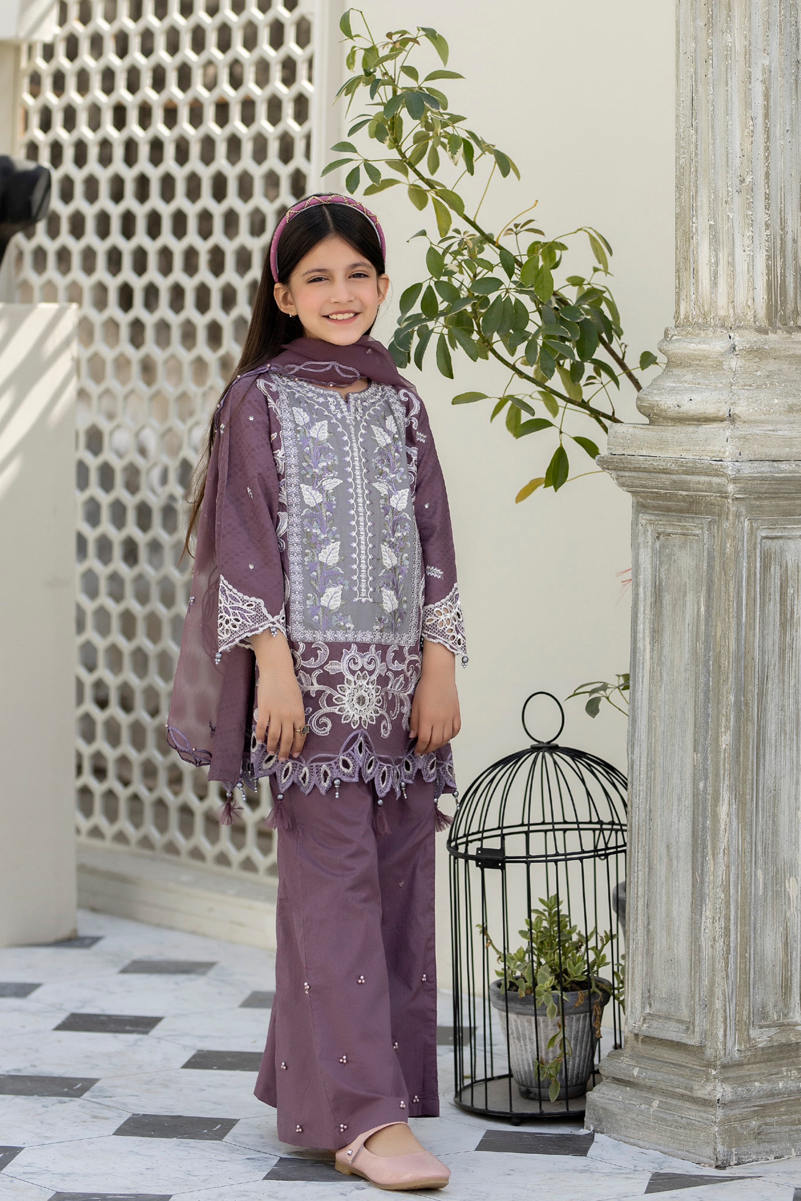 SIMRANS EID FESTIVE CHIKANKARI JACQUARD MUMMY & ME/kids 3PC READYMADE - SEE4302