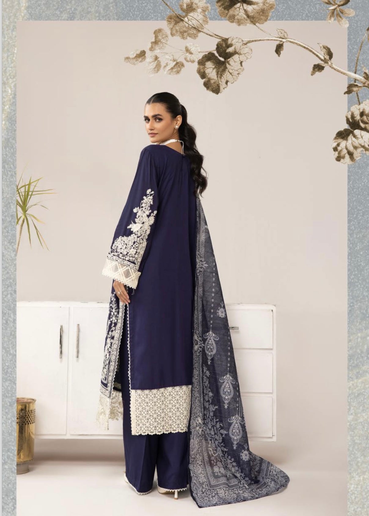 SIMRANS |SANA SAFINA DIGITAL EMBROIDERED LINEN 3PC READYMADE | ARTICLE-04