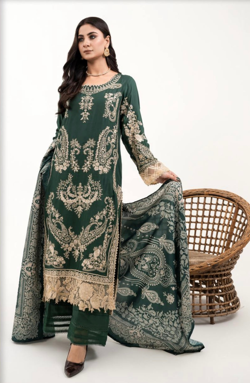 SIMRANS |SANA SAFINA DIGITAL EMBROIDERED LINEN 3PC READYMADE | ARTICLE-01