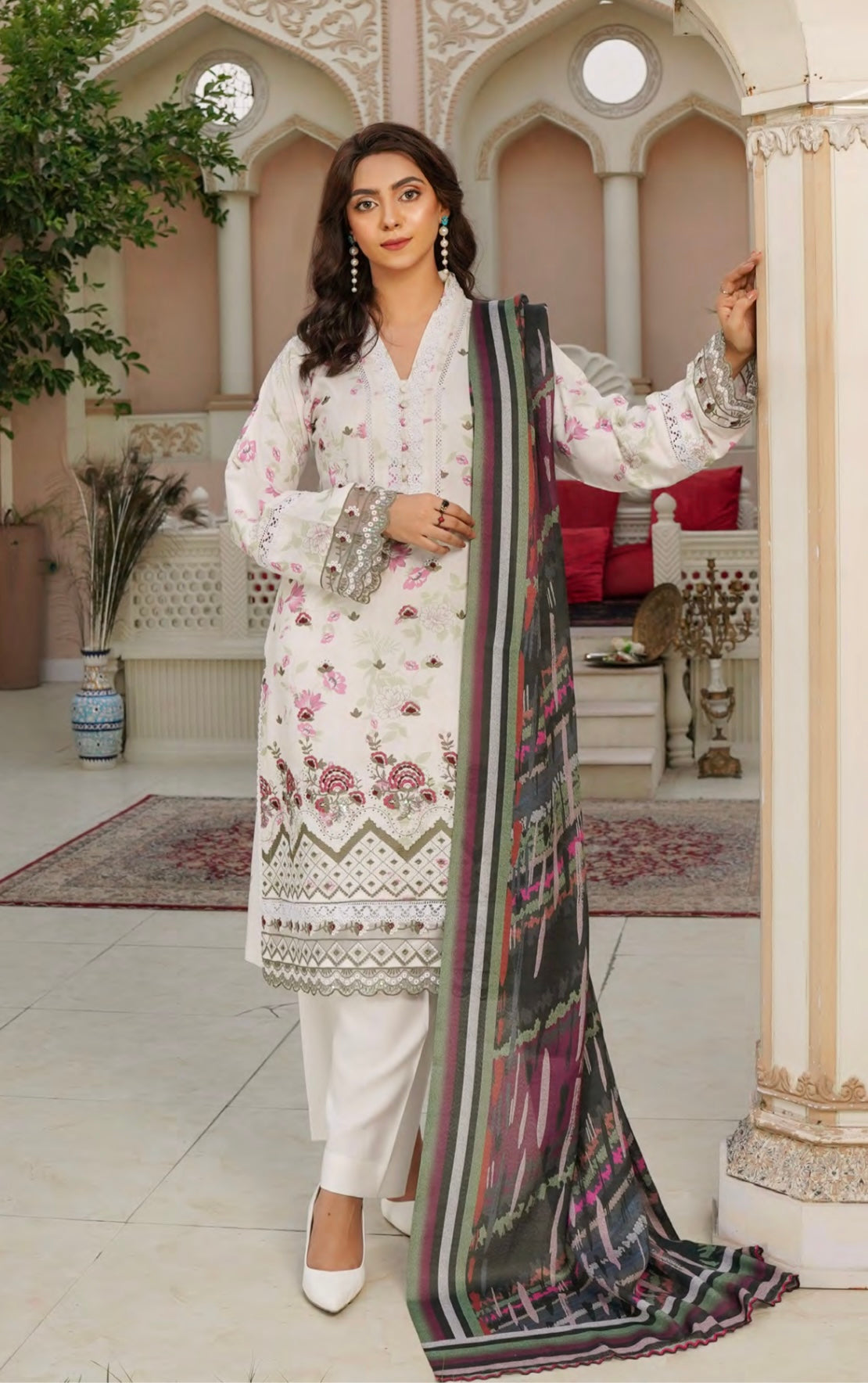 MUNIRA | EMBROIDERED DHANAK READYMADE | MHL04