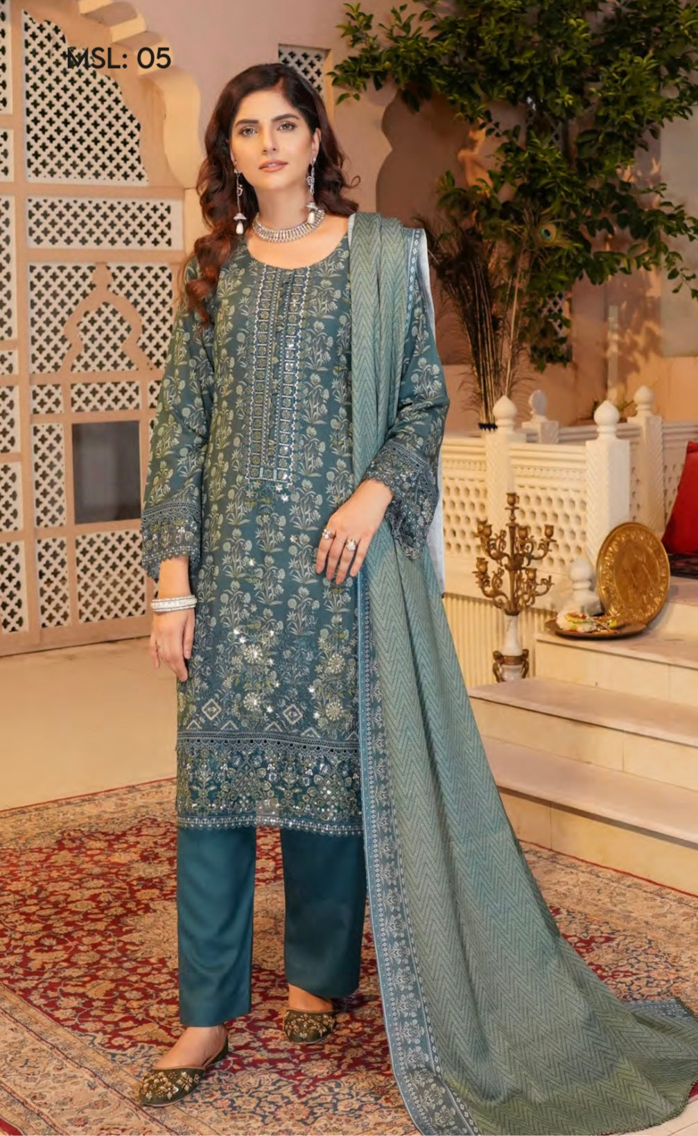 MUNIRA | EMBROIDERED DHANAK READYMADE | MHL05