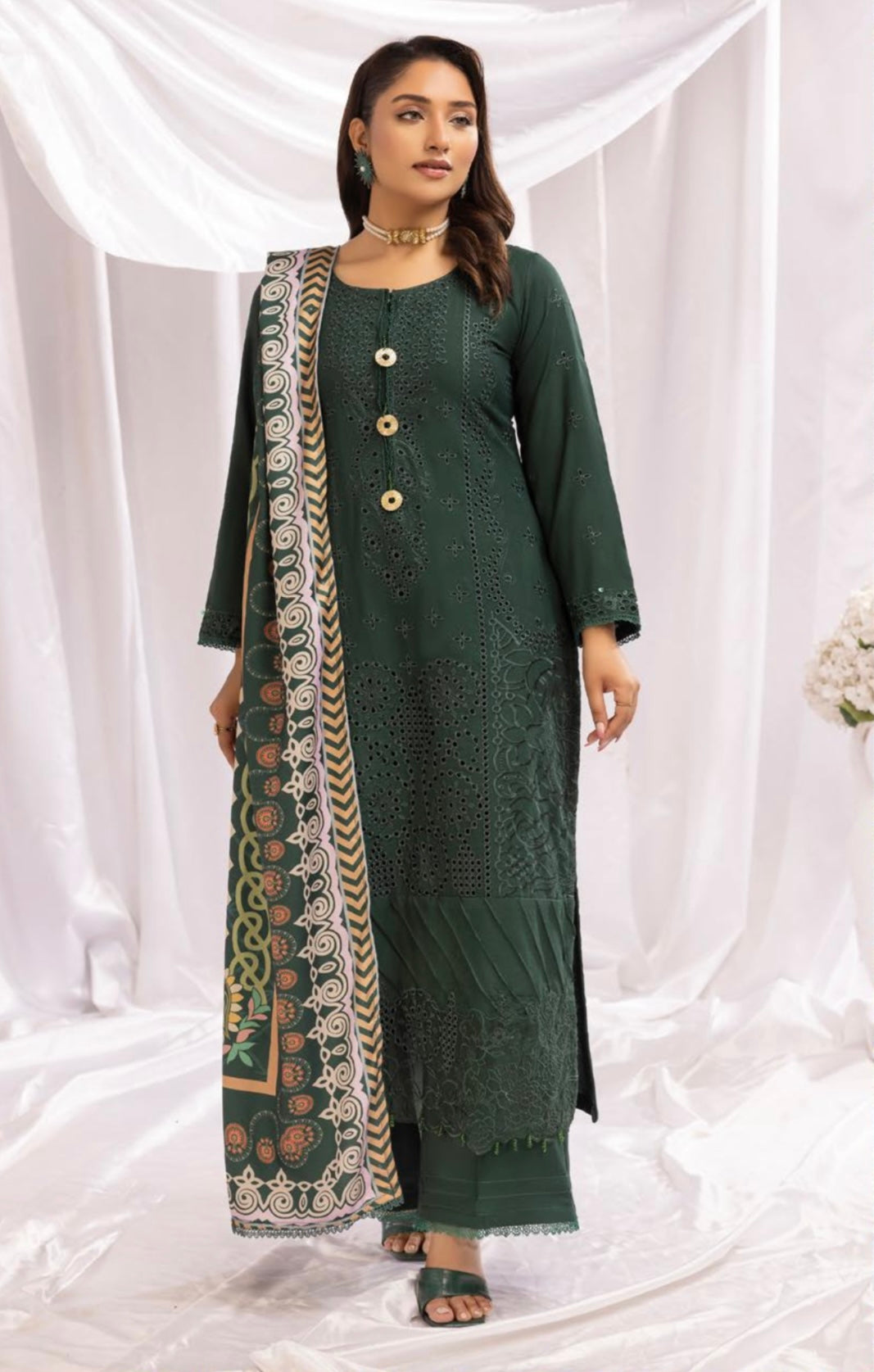 SIMRANS ‘AAFREEN’ | EMBROIDERED DHANAK CHIKANKARI READYMADE | SM701 (GREEN)