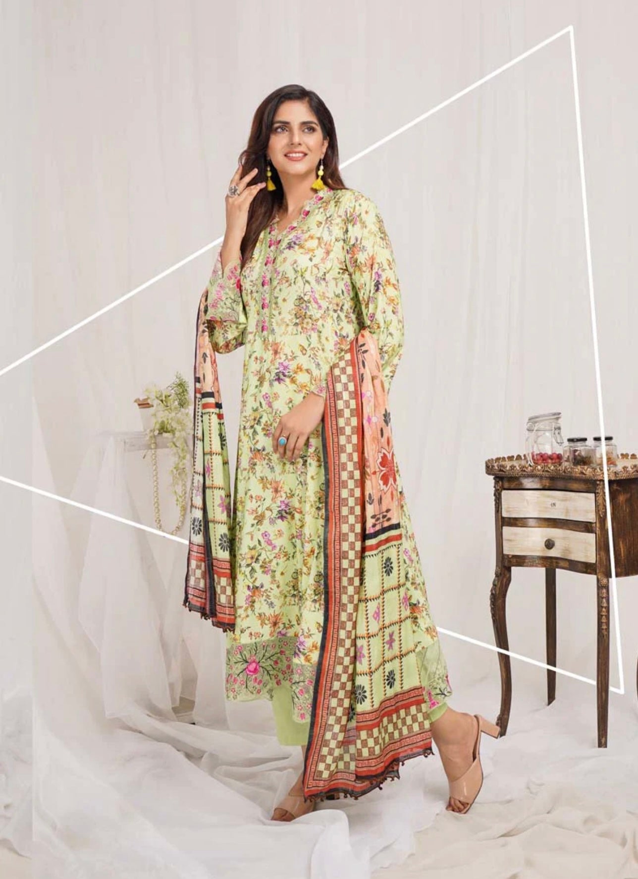 Munira Digital Print Linen readymade Outfit with Barosia Dupatta MSL2