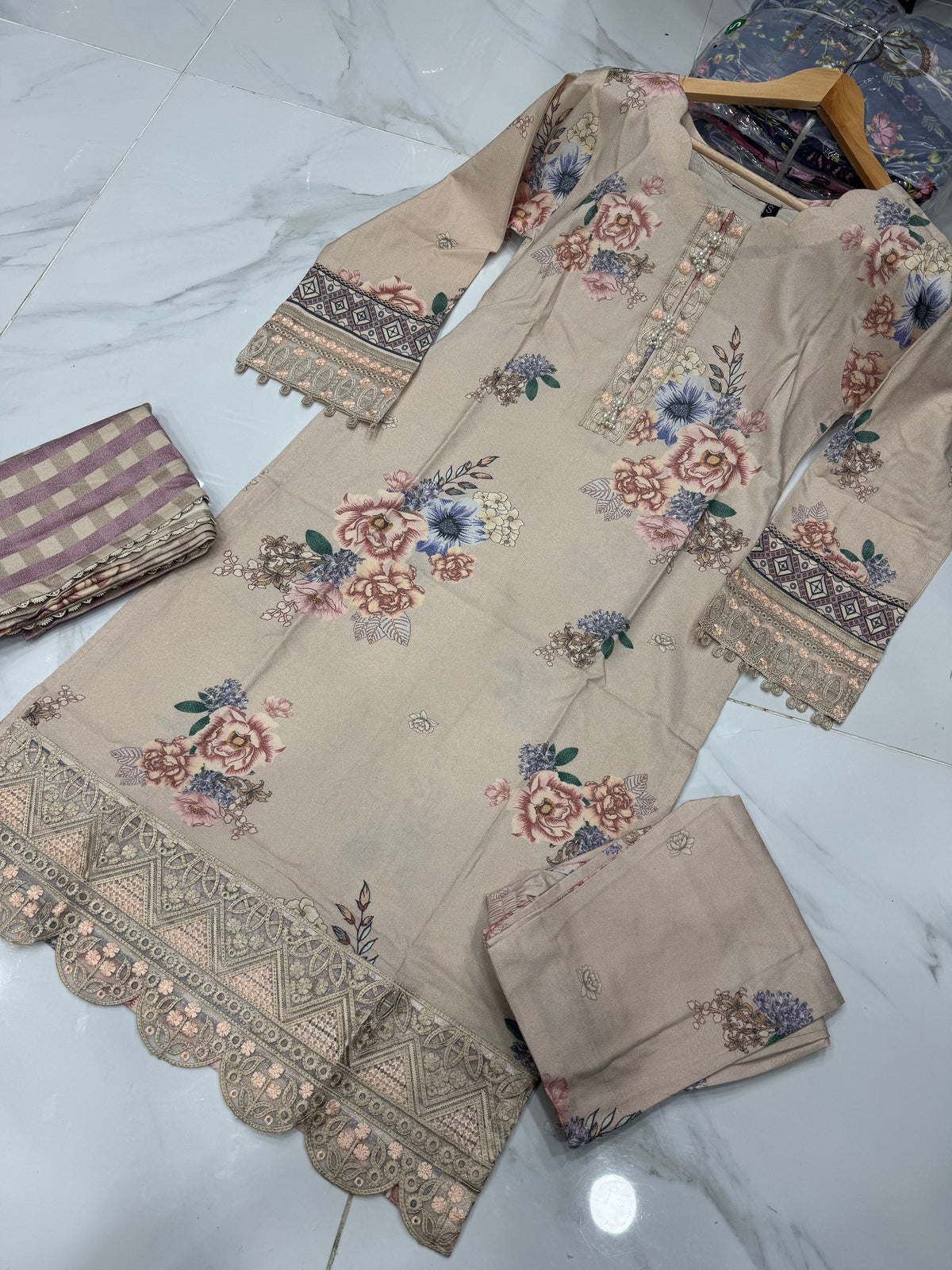 NISHAT EMBROIDERED DHANAK 3PC READYMADE | NDR206