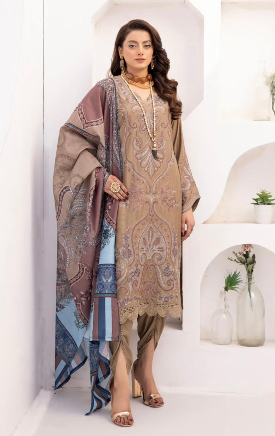 MB BY SIMRANS EMBROIDERED COLLECTION MBLS022