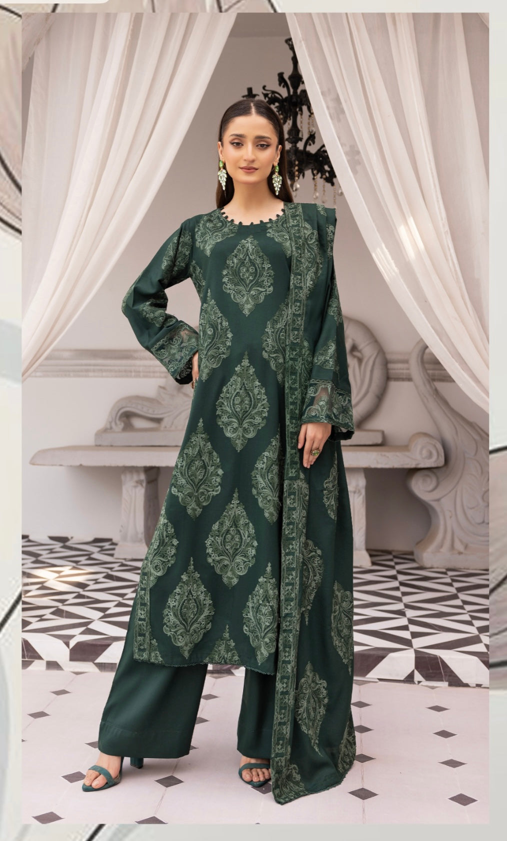 SIMRANS SIGNATURE EMBROIDERED DHANAK SUITS 3PC READYMADE SDR472