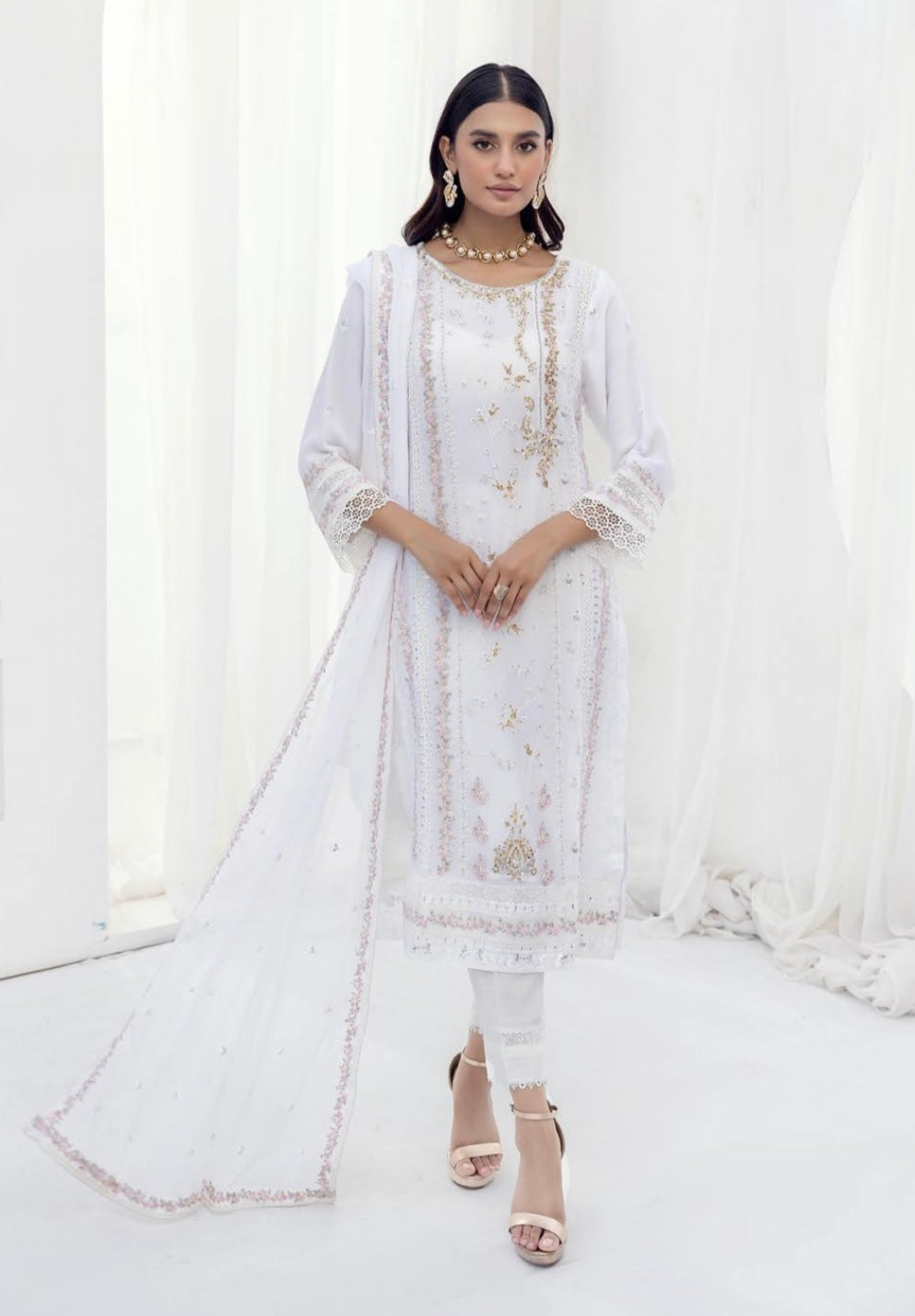 SIMRANS NAKHRA EMBROIDERED LUXURY CHIFFON WHITE 3PC READYMADE SNC421