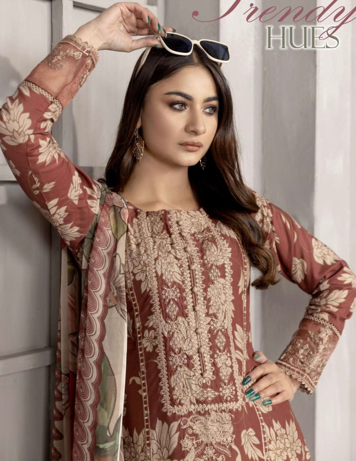 SIMRANS ‘NISA’ | EMBROIDERED LINEN 3PC READYMADE | SM392