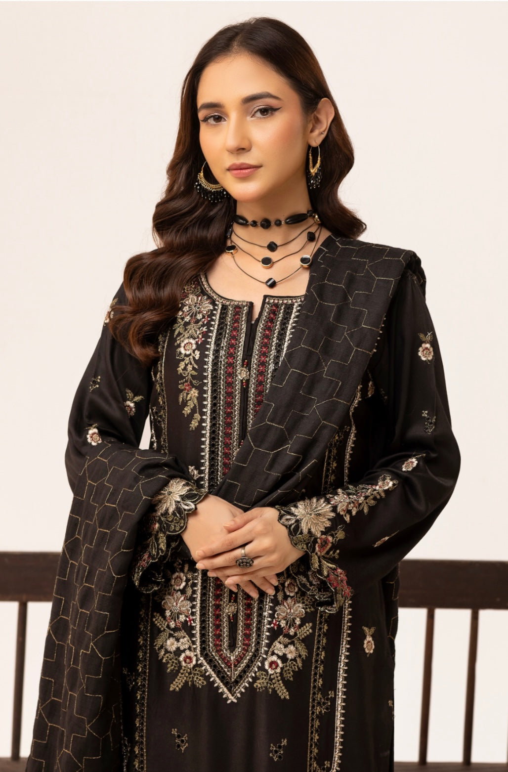 SIMRANS IVY KARI 3 piece luxury dhanak embroidered readymade suit 02