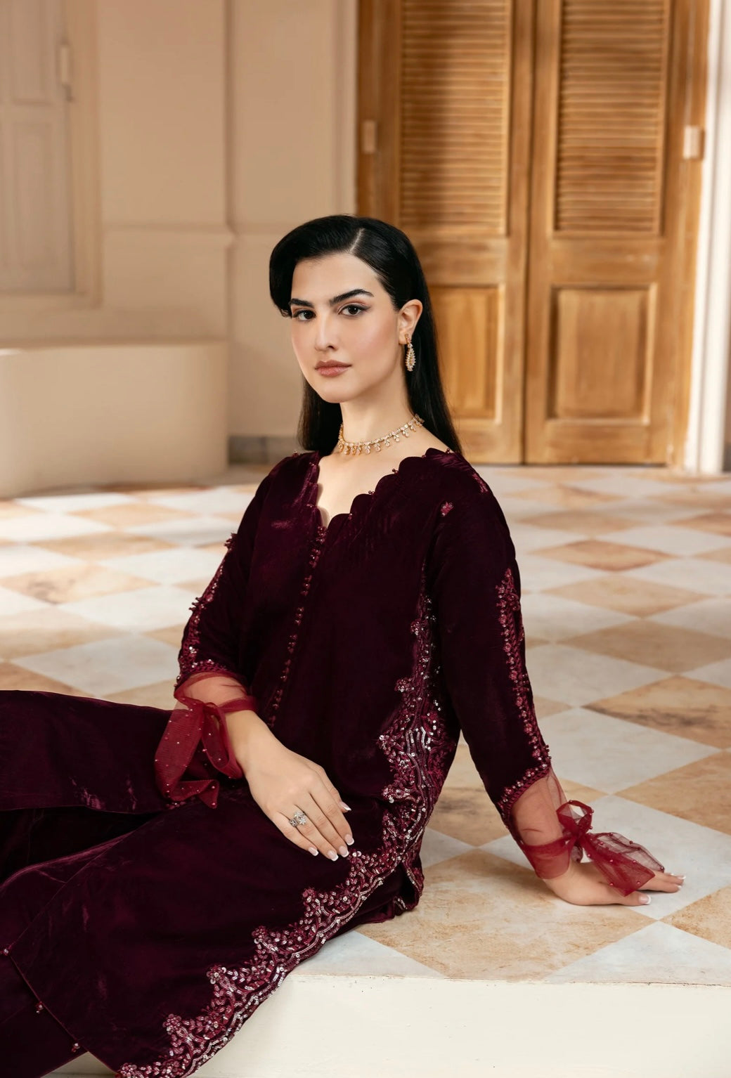 Luxury Velvet Collection: Mirha Special - High-End Elegance and Style - Shop Now