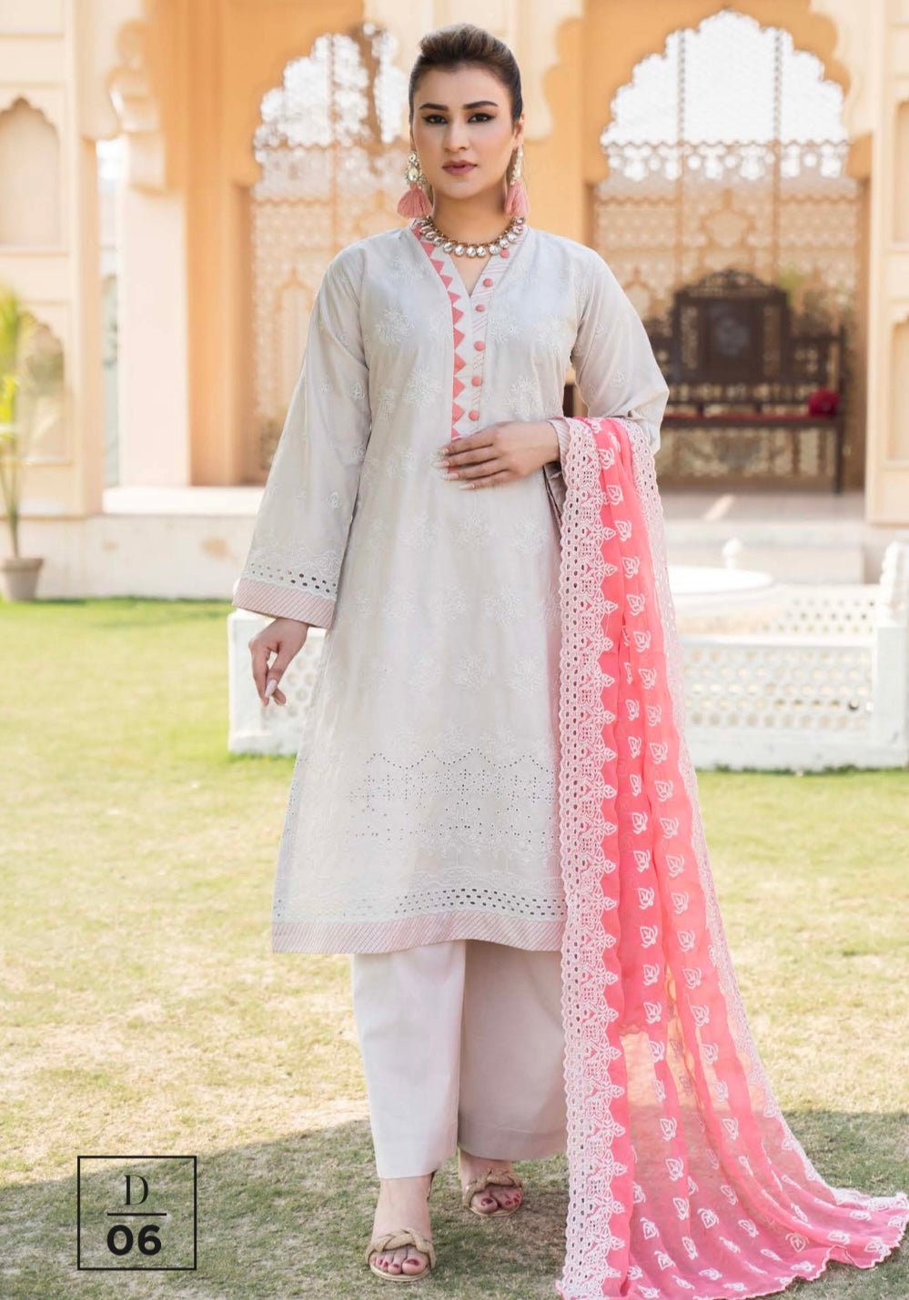 MUNIRA | SHIFLY HEAVY EMBROIDERED LAWN READYMADE | D|06