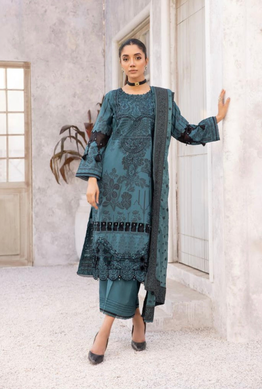 SIMRANS BELA Luxury Jacquard 3 Piece Outfit Readymade