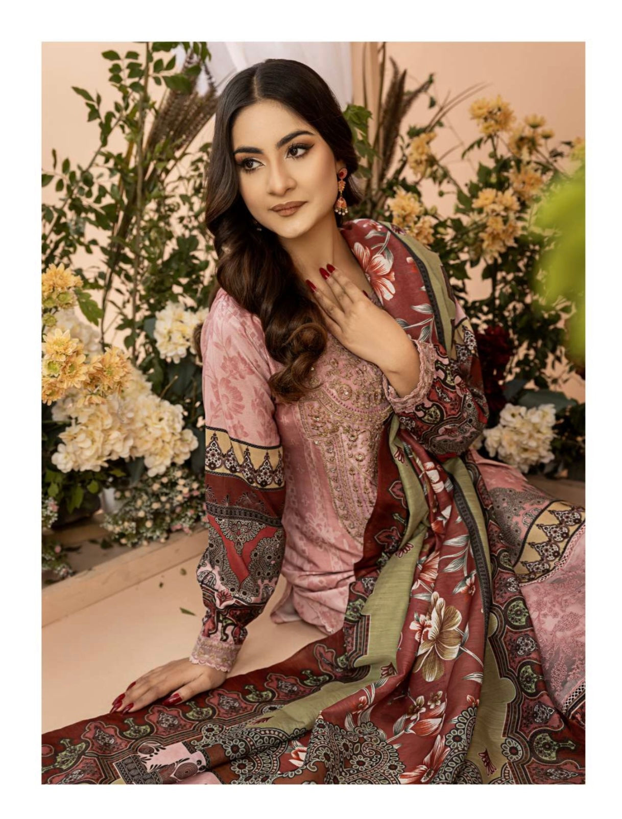 ZOHA BY SIMRANS DIGITAL EMBROIDERED SUiTS 3PC READYMADE- ZBSL-232