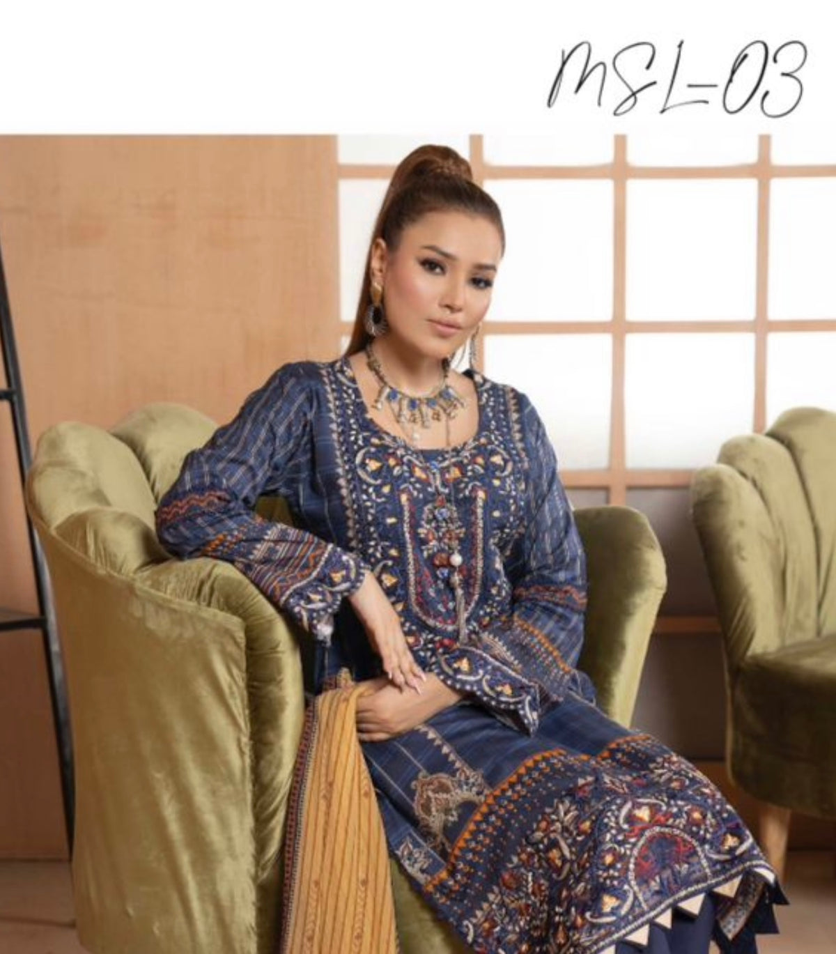 MUNIRA Embroidered Lawn Outfit with Chiffon Dupatta MSL03