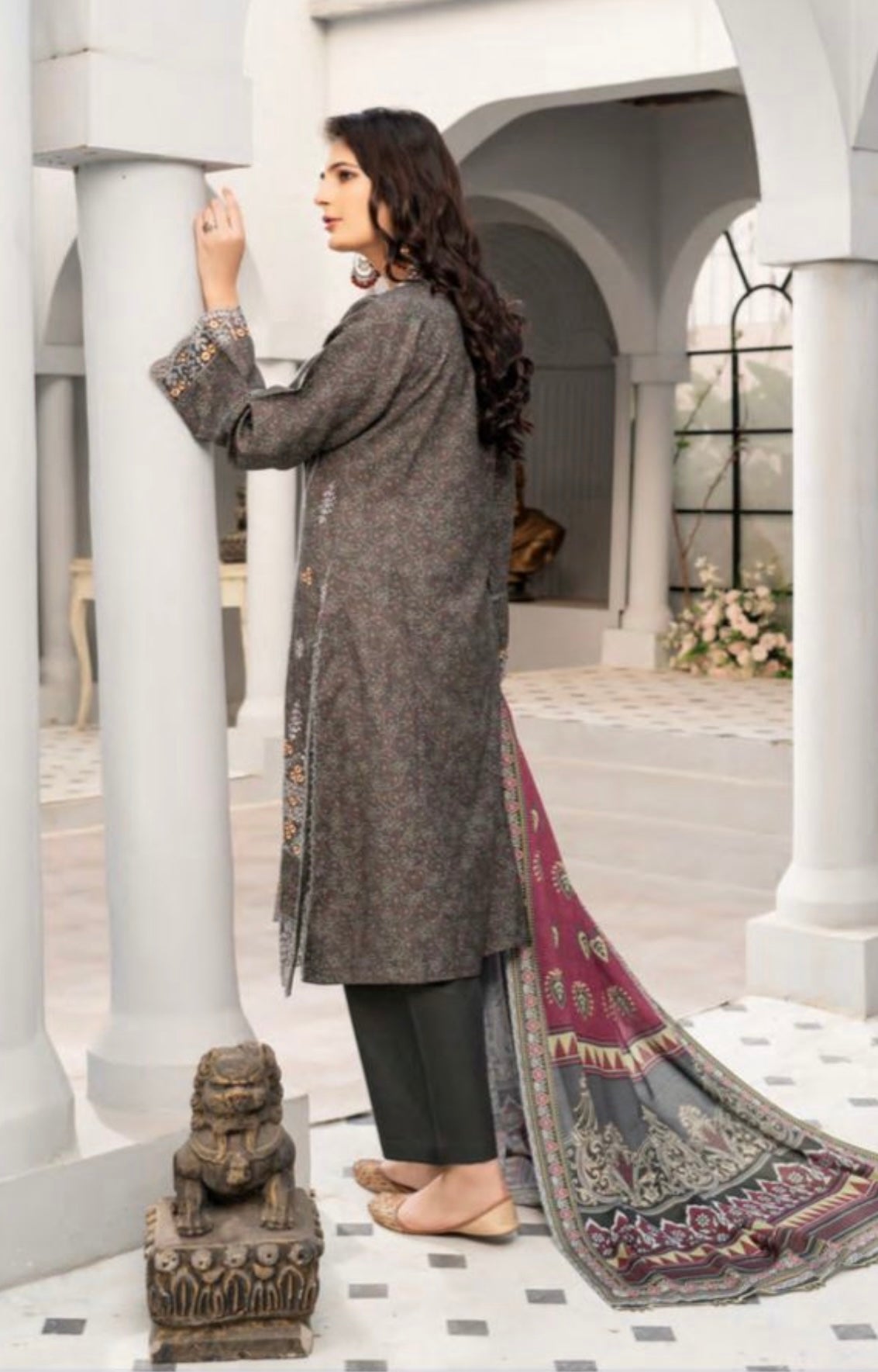 MUNIRA | EMBROIDERED DHANAK WOOL SHAWL READYMADE | MBL05