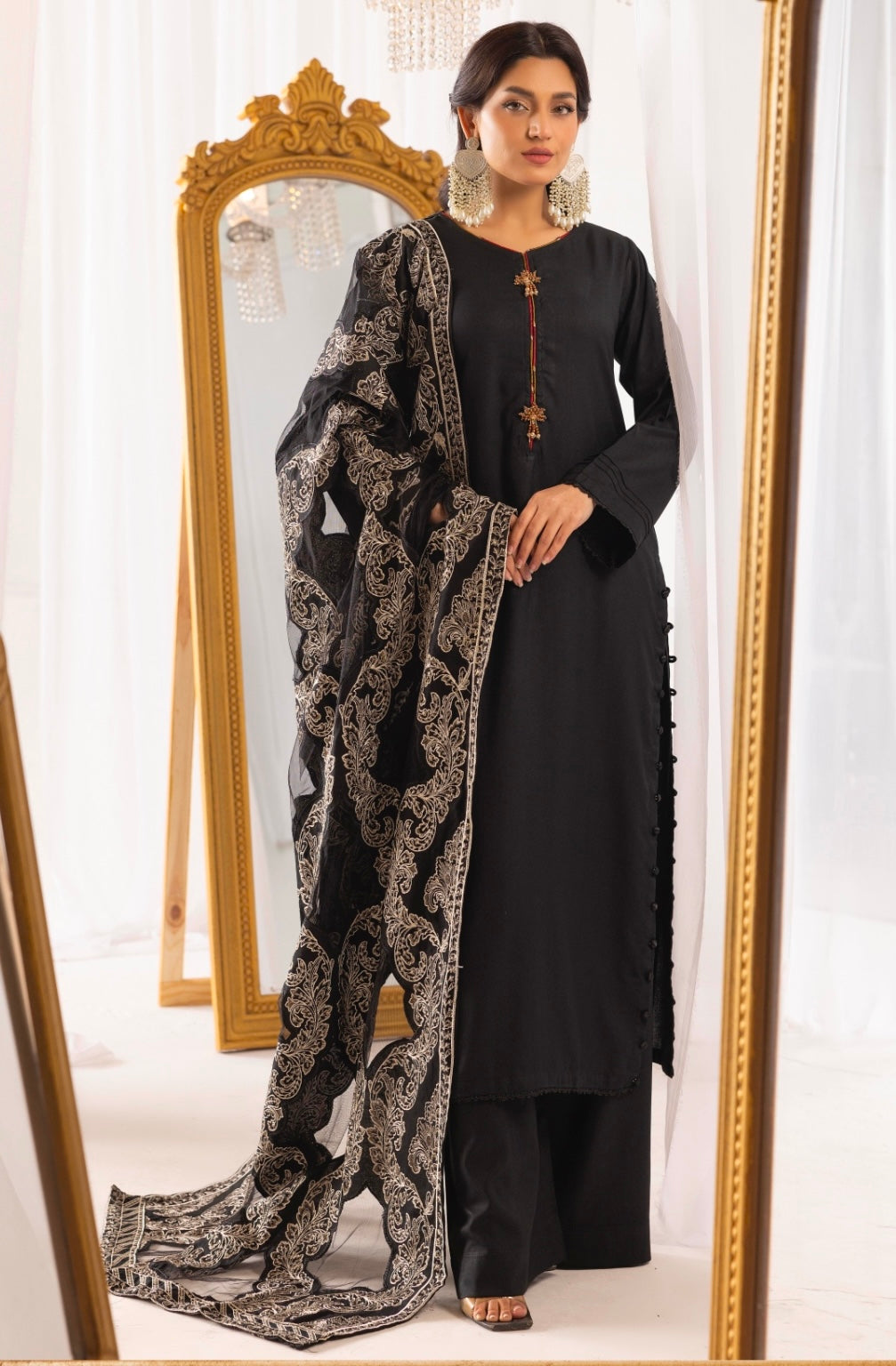 SIMRANS ‘LASERKARI’ | EMBROIDERED DHANAK READYMADE | SM747 (BLACK)