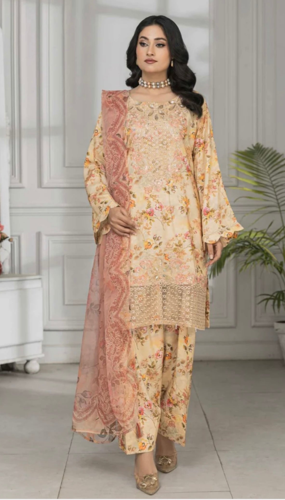 SIMRANS ‘EMMA’ | EMBROIDERED PRINT LINEN READYMADE | SM671