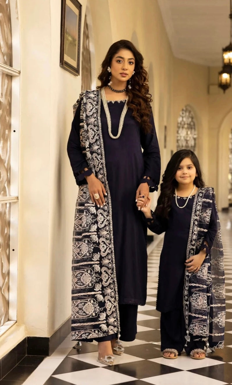 SIMRANS ‘KAASH’ | EID SPECIAL EMBROIDERED VISCOSE MOTHER & DAUGHTER READYMADE | SM109