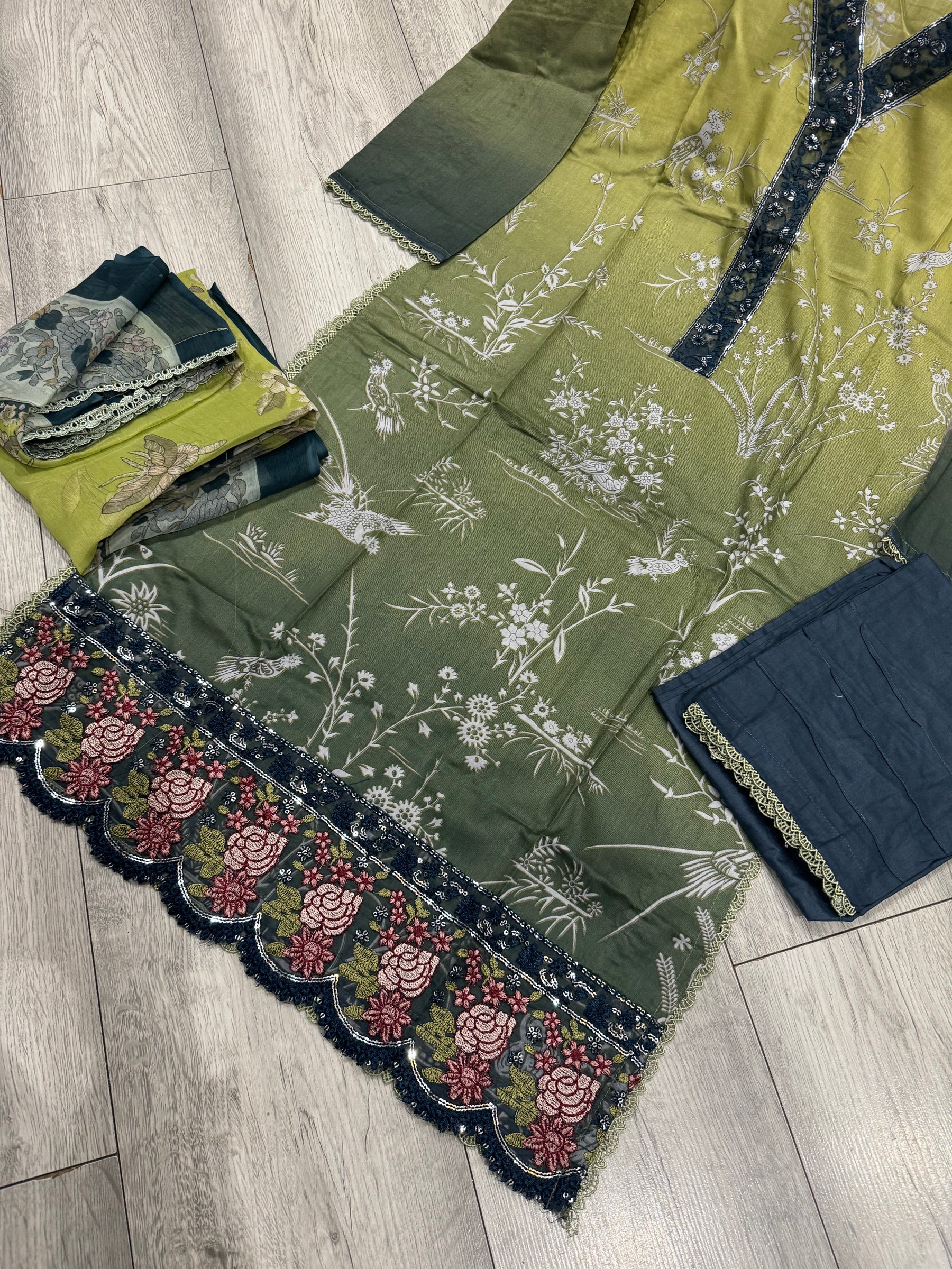 NISHAT 3PC COTTON EMBROIDERED INSPIRED READYMADE NLR6431