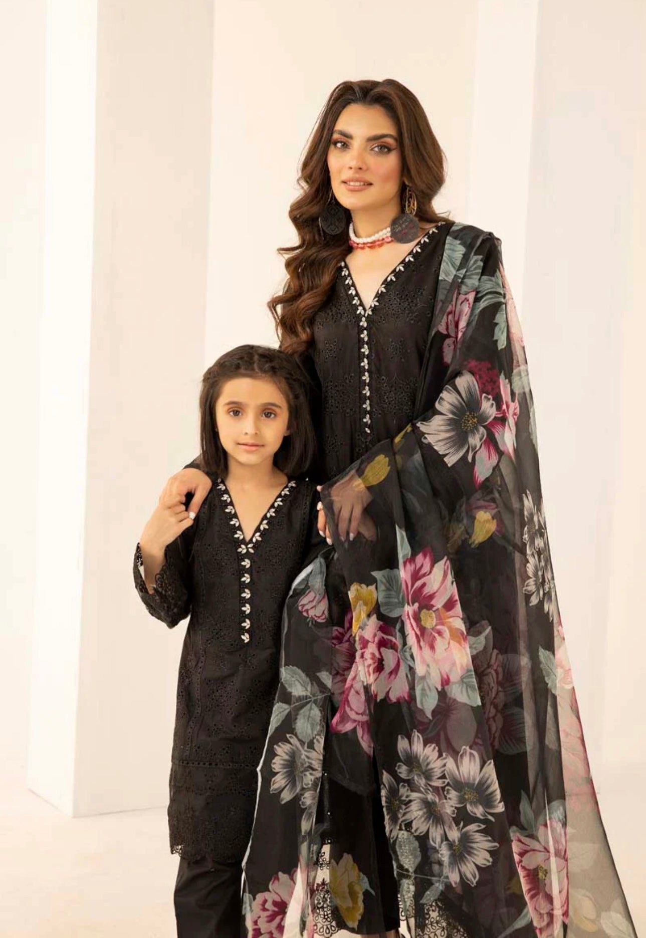 SIMRANS ‘KYLIE’ | EMBROIDERED CHIKANKARI MOTHER & DAUGHTER/kids READYMADE | SM461