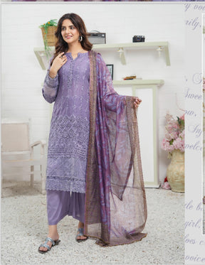 MUNIRA | EMBROIDERED LAWN READYMADE | MVL02