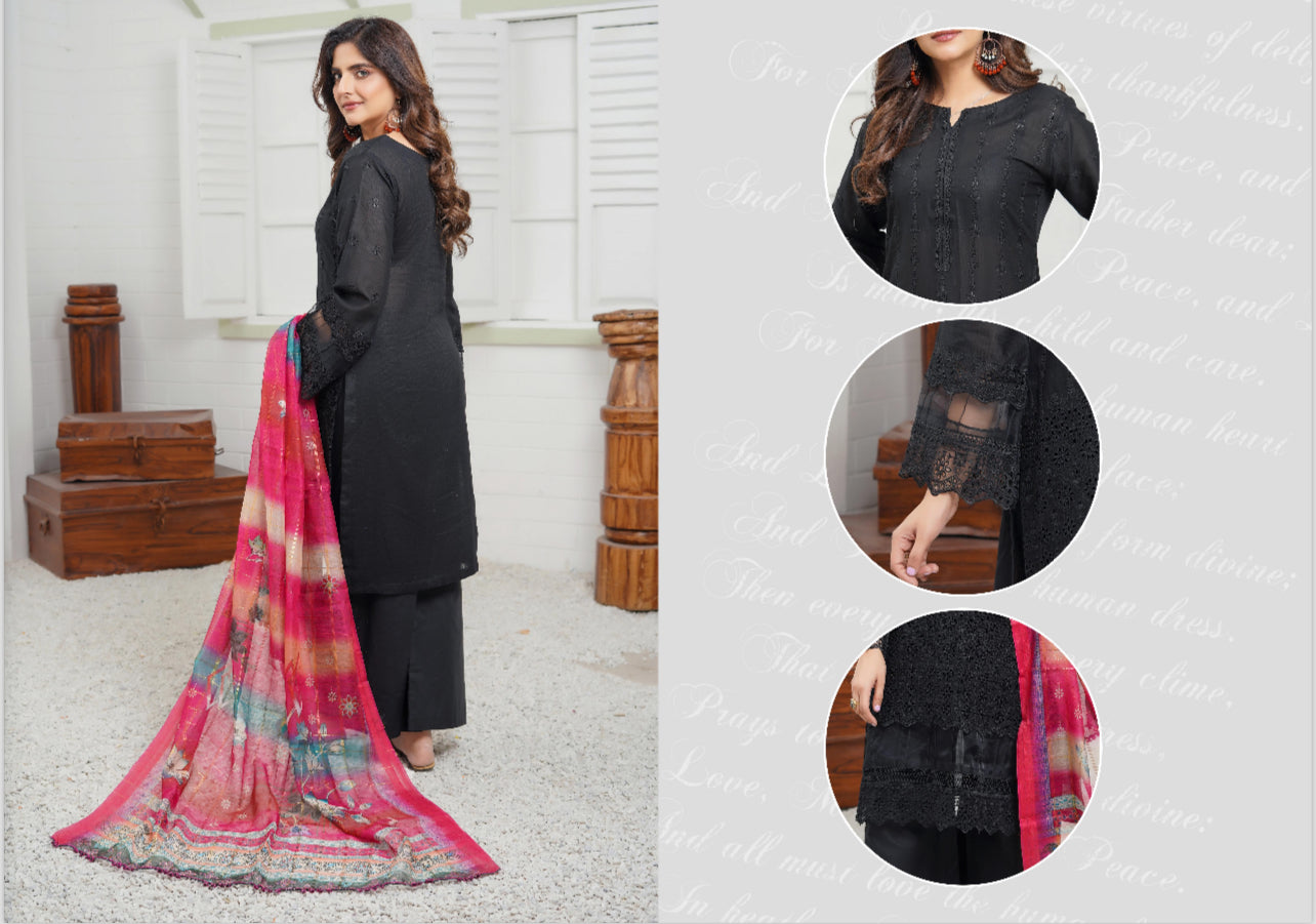 MUNIRA | EMBROIDERED LAWN READYMADE | MVL04