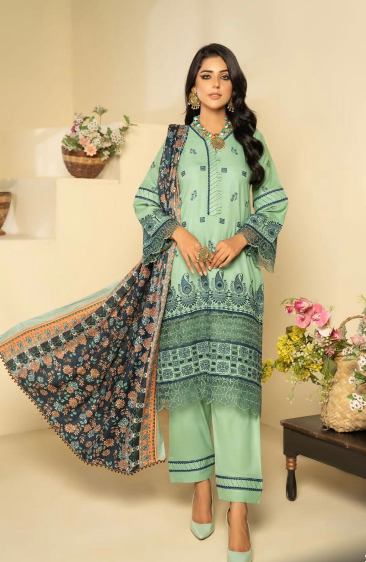 MUNIRA | EMBROIDERED CHIFFLI DHANAK READYMADE | MHL06