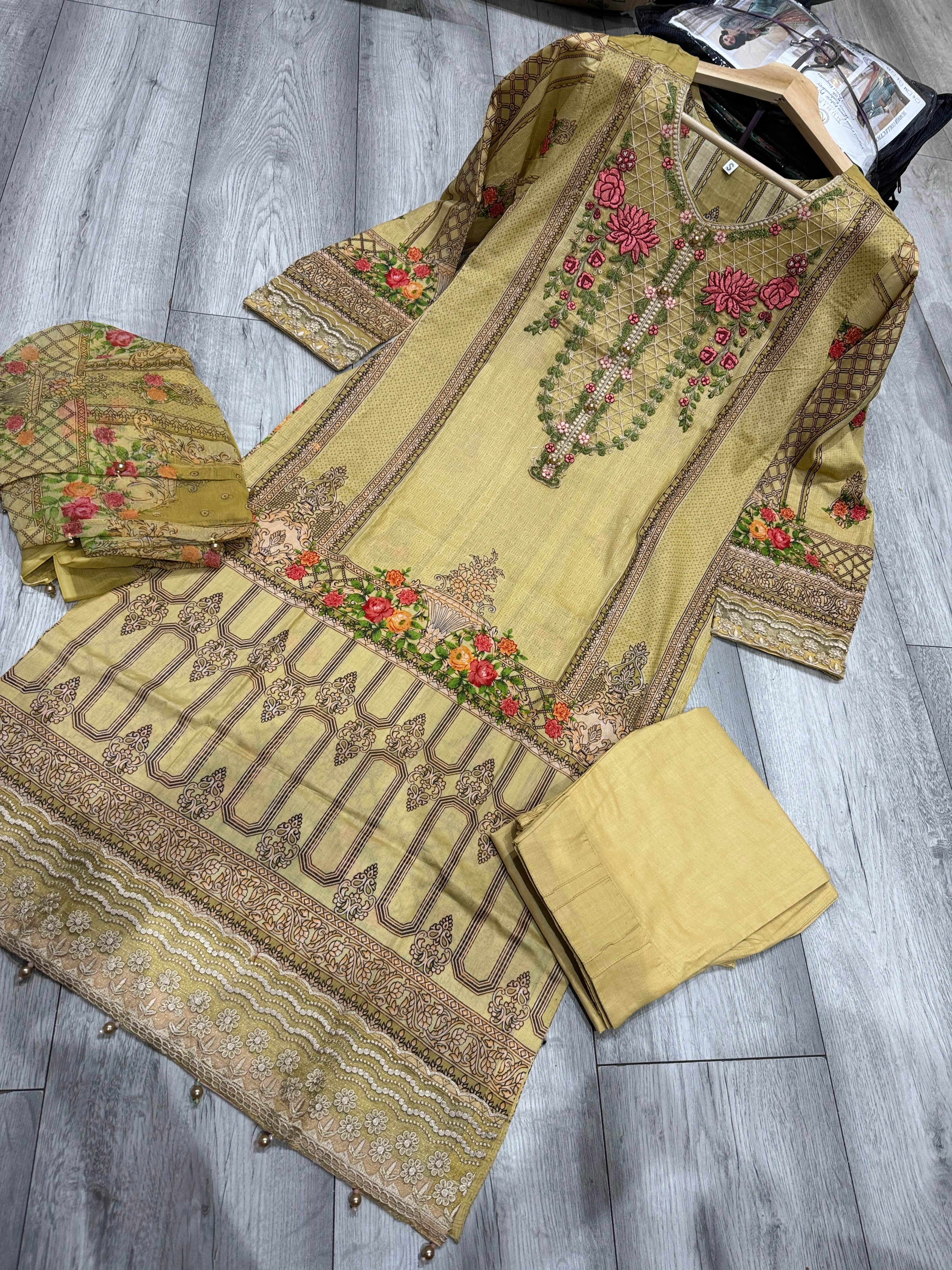 NISHAT EMBROIDERED LAWN 3PC READYMADE - N2744