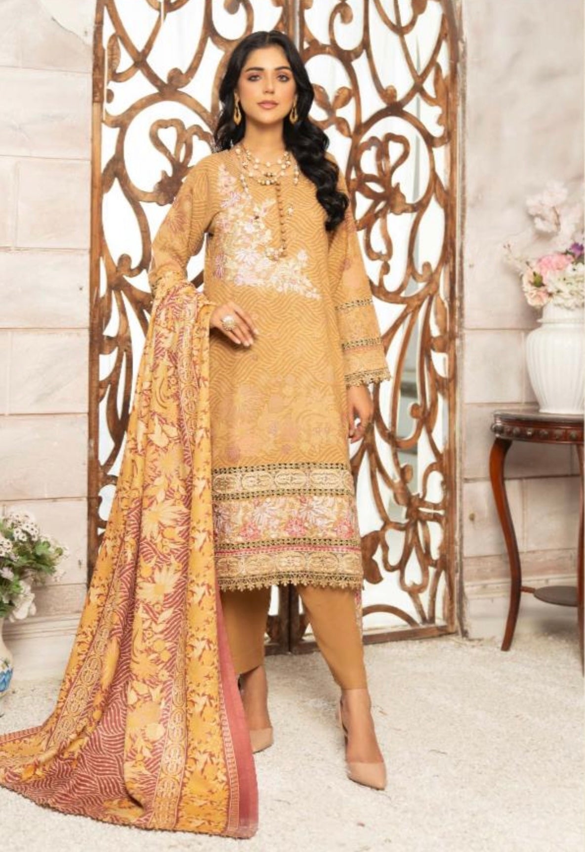 MUNIRA | EMBROIDERED DHANAK READYMADE | MHL04