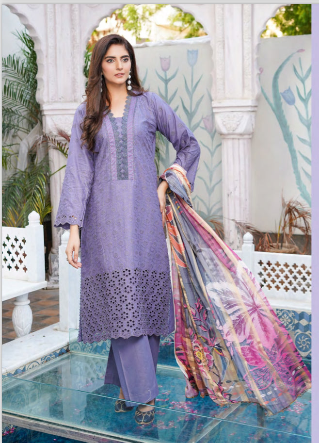 MUNIRA | EMBROIDERED LAWN READYMADE | MVL08