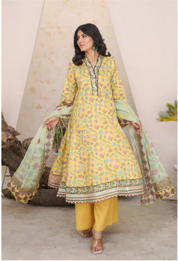 MUNIRA | EMBROIDERED LAWN READYMADE | MFL02