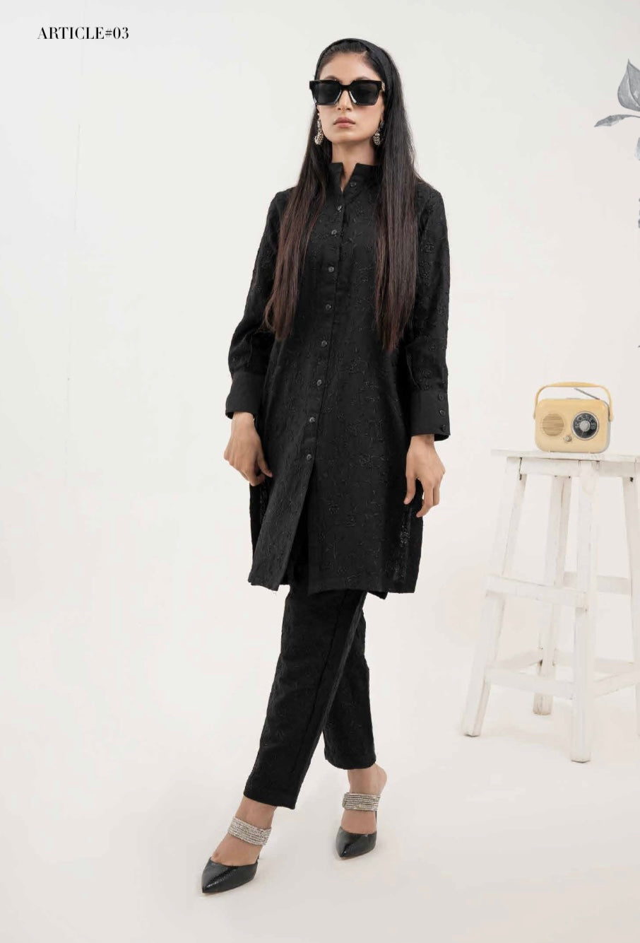SIMRANS Dhanak Fully Embroidered 2 Pc Co-ords Set in Black article-06