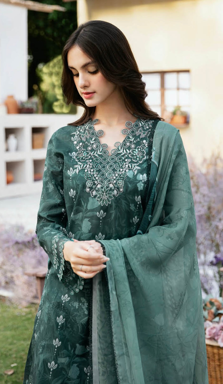 RAMSHA ‘RANGREZ’ | EMBROIDERED LAWN READYMADE | L1106