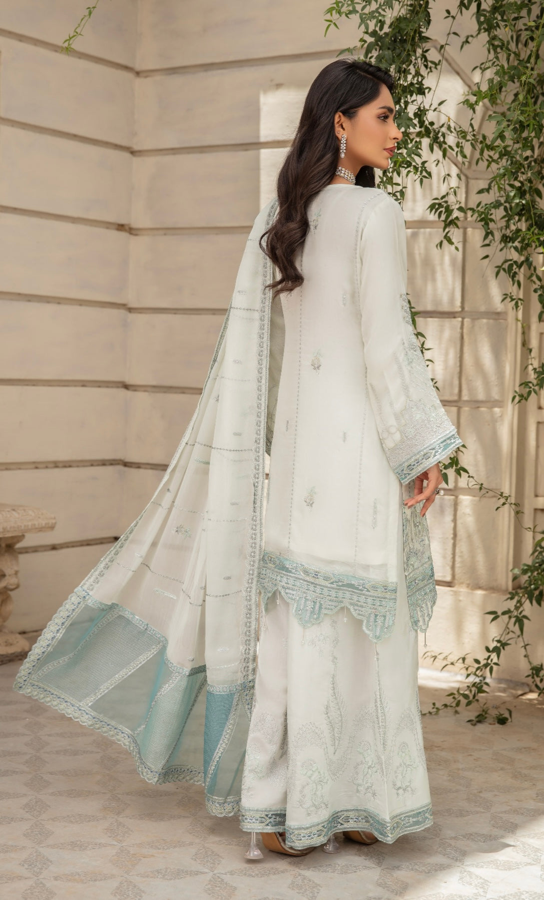 ESME-FESTIVE-EDIT BY SIMRANNS EMBROIDERED CHIFFON READYMADE E3798