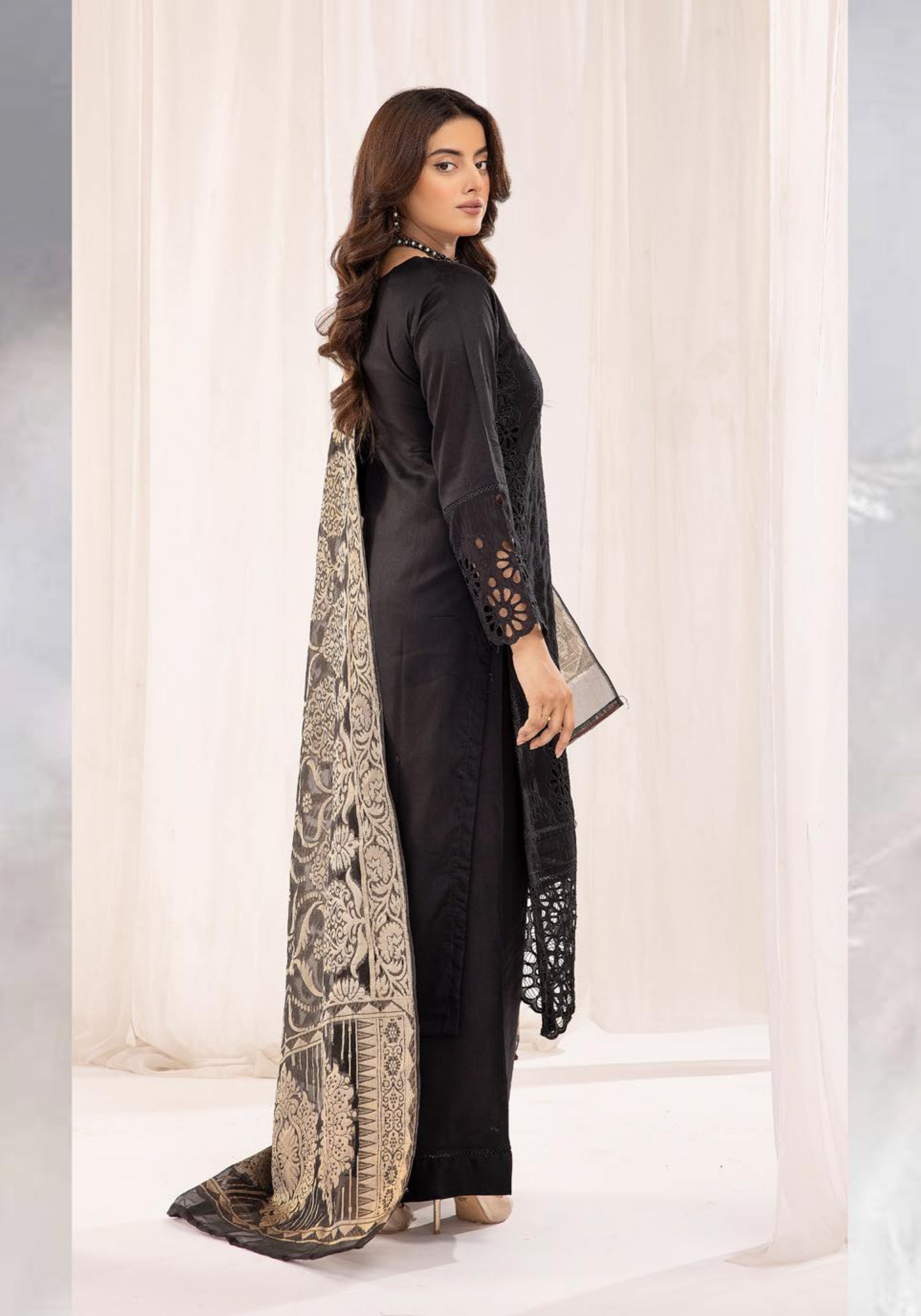 SIMRANS ‘IVY’ | EMBROIDERED CHIKANKARI MOTHER & DAUGHTER/kids READYMADE | SM562 (BLACK)