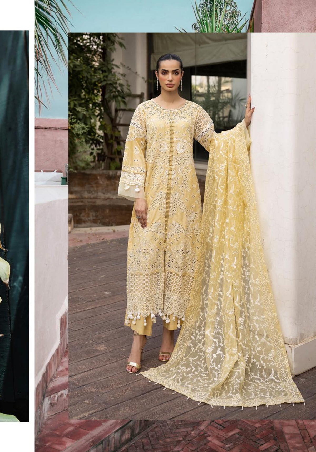 SIMRANS Ivana chikankari collection 3 piece embroidered suit SMIV652