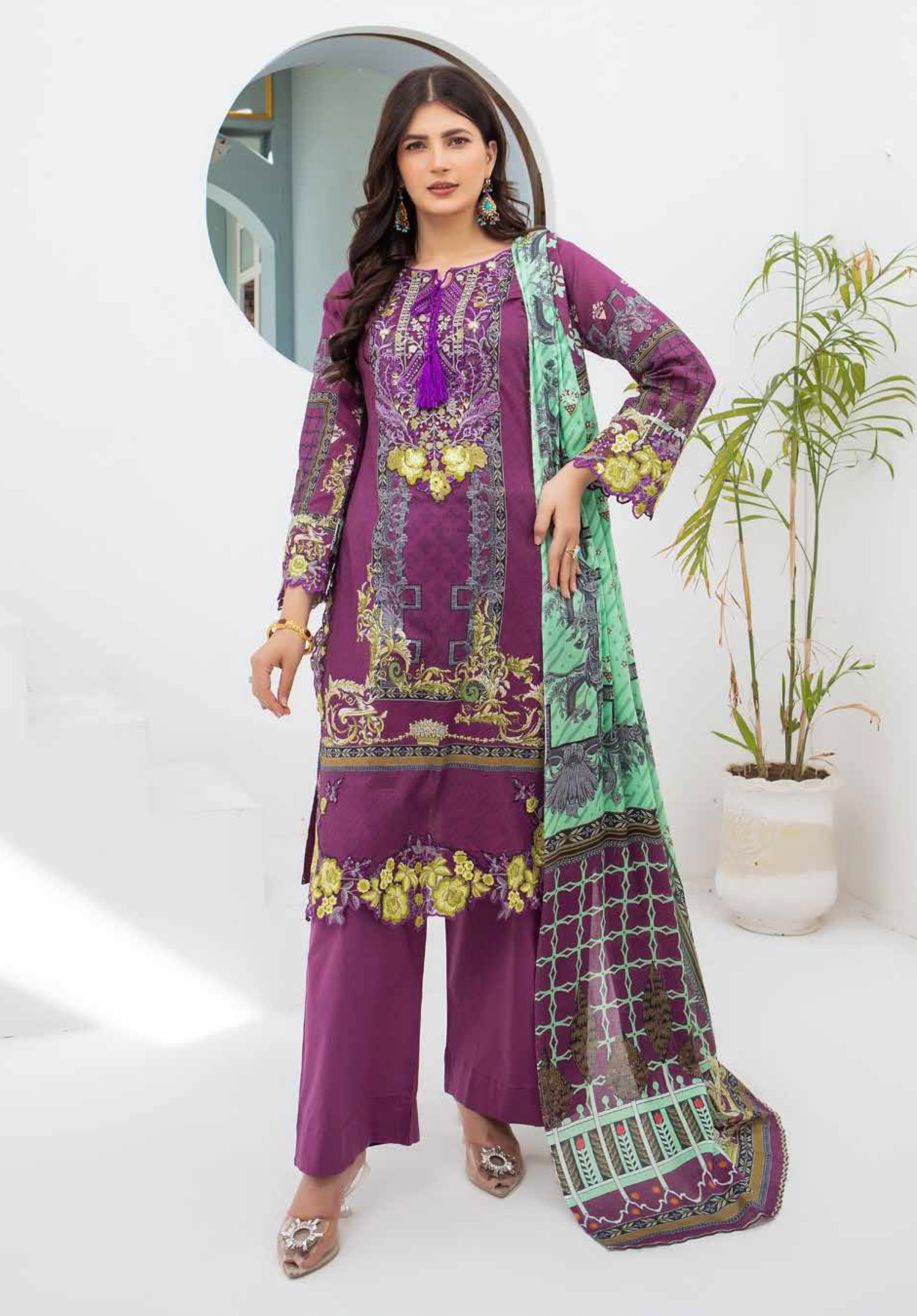 MUNIRA | EMBROIDERED LAWN READYMADE | MTL02