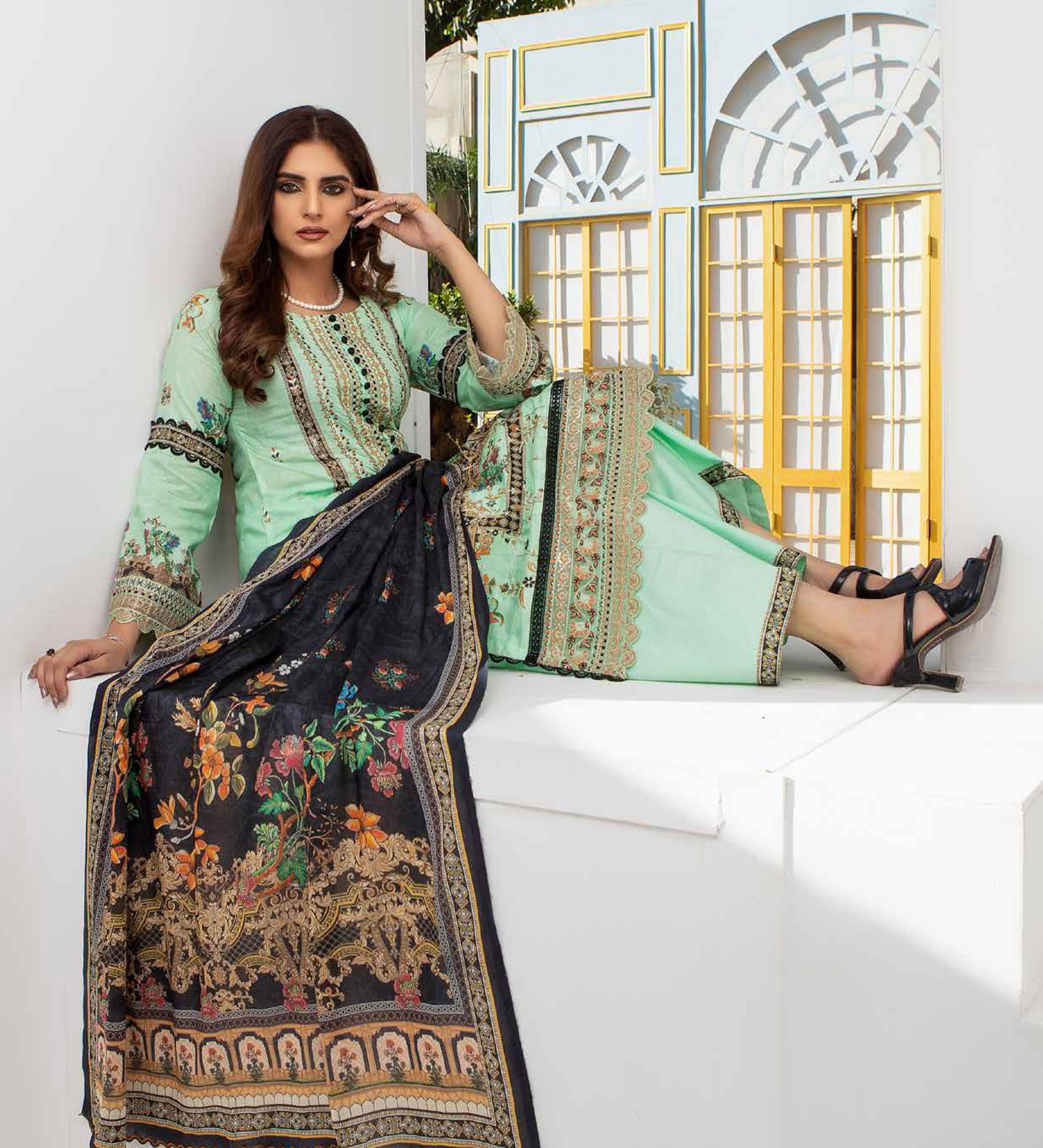 MUNIRA | EMBROIDERED LAWN READYMADE | MTL03