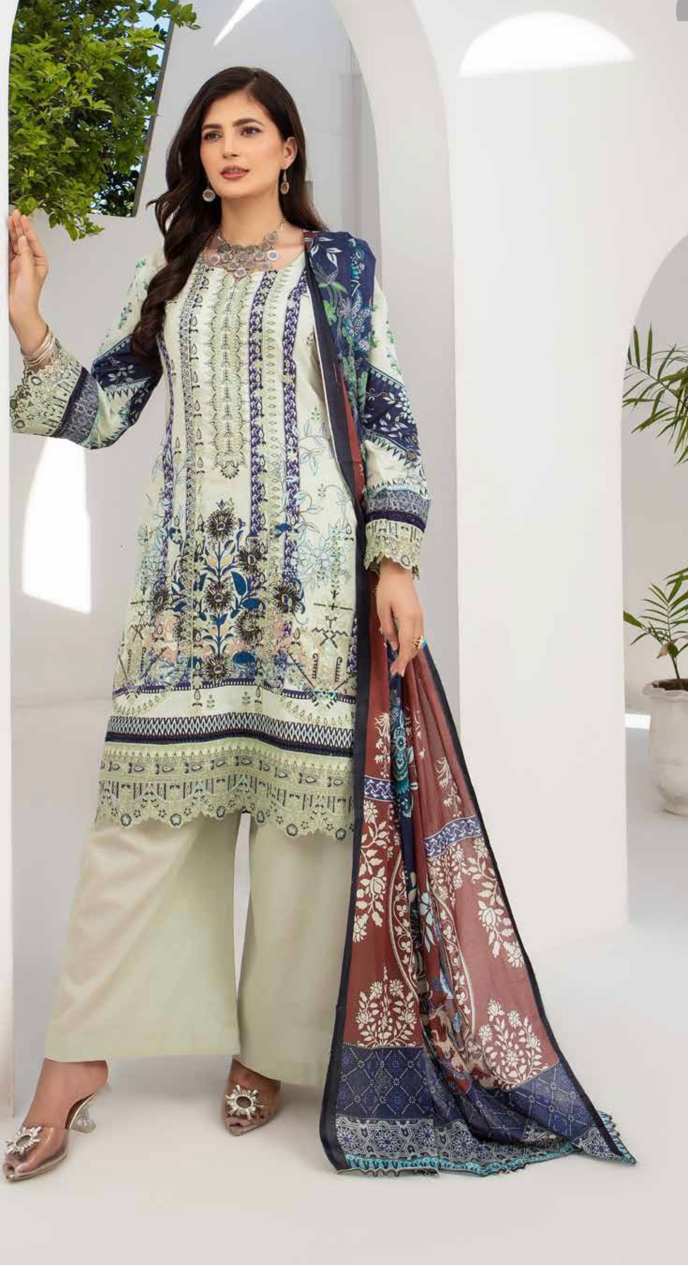 MUNIRA | EMBROIDERED LAWN READYMADE | MTL04