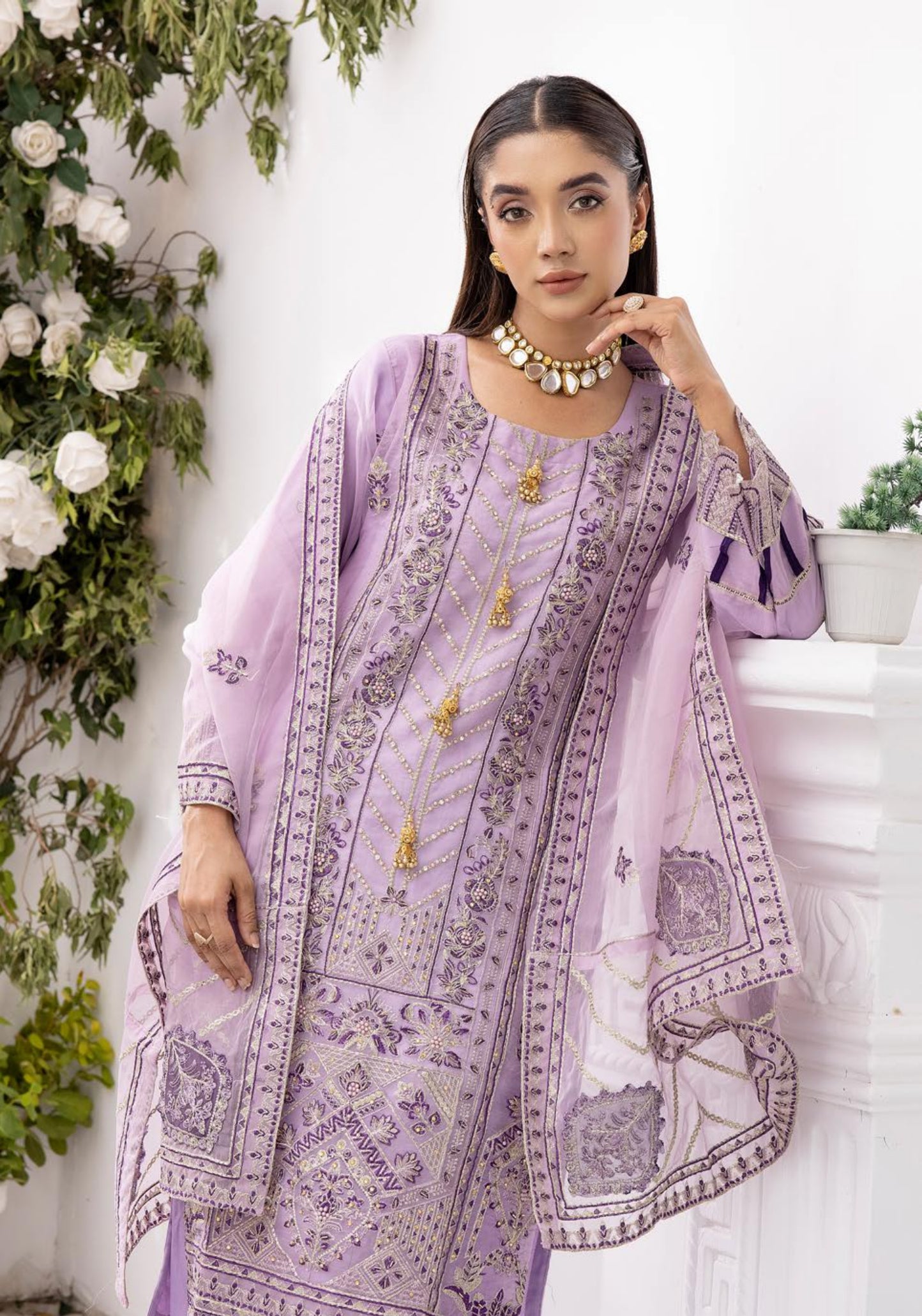 NOOR BY SIMRANS LUXURY HANDWORK COLLECTION READYMADE 4561