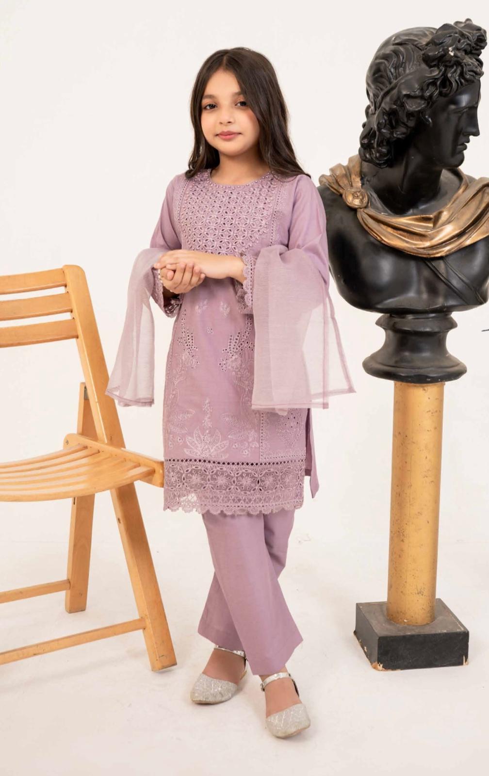 SIMRANS CHICKNKARI MOTHER & DAUGHTER/kids 3PC READYMADE SM444