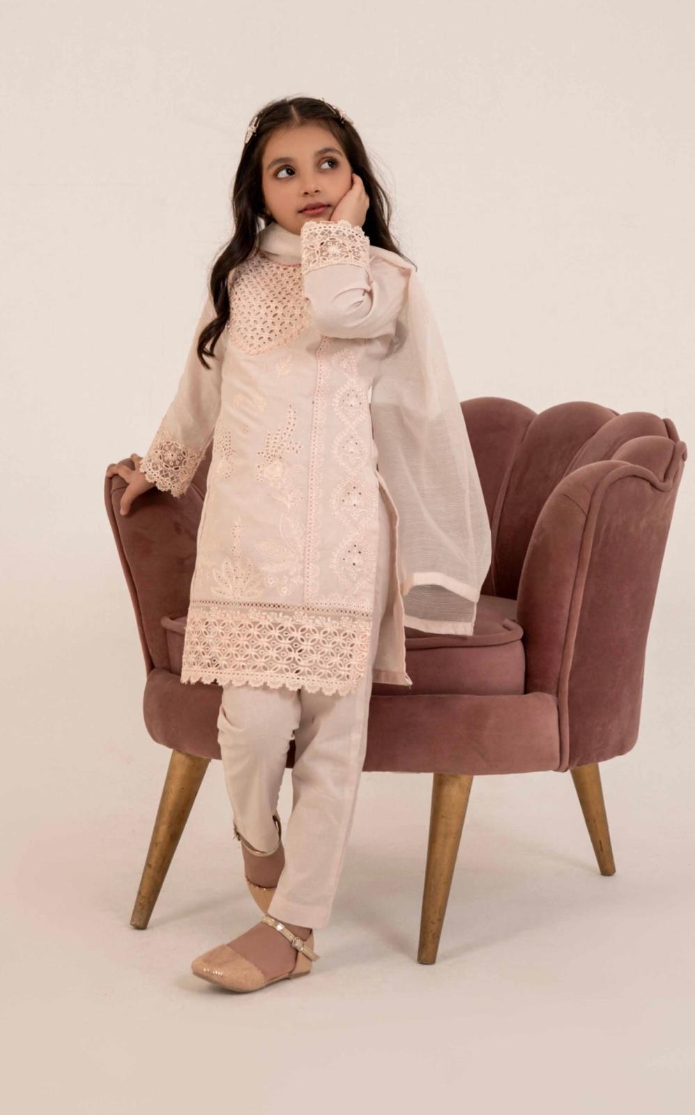 SIMRANS CHICKNKARI MOTHER & DAUGHTER/kids 3PC READYMADE SM443