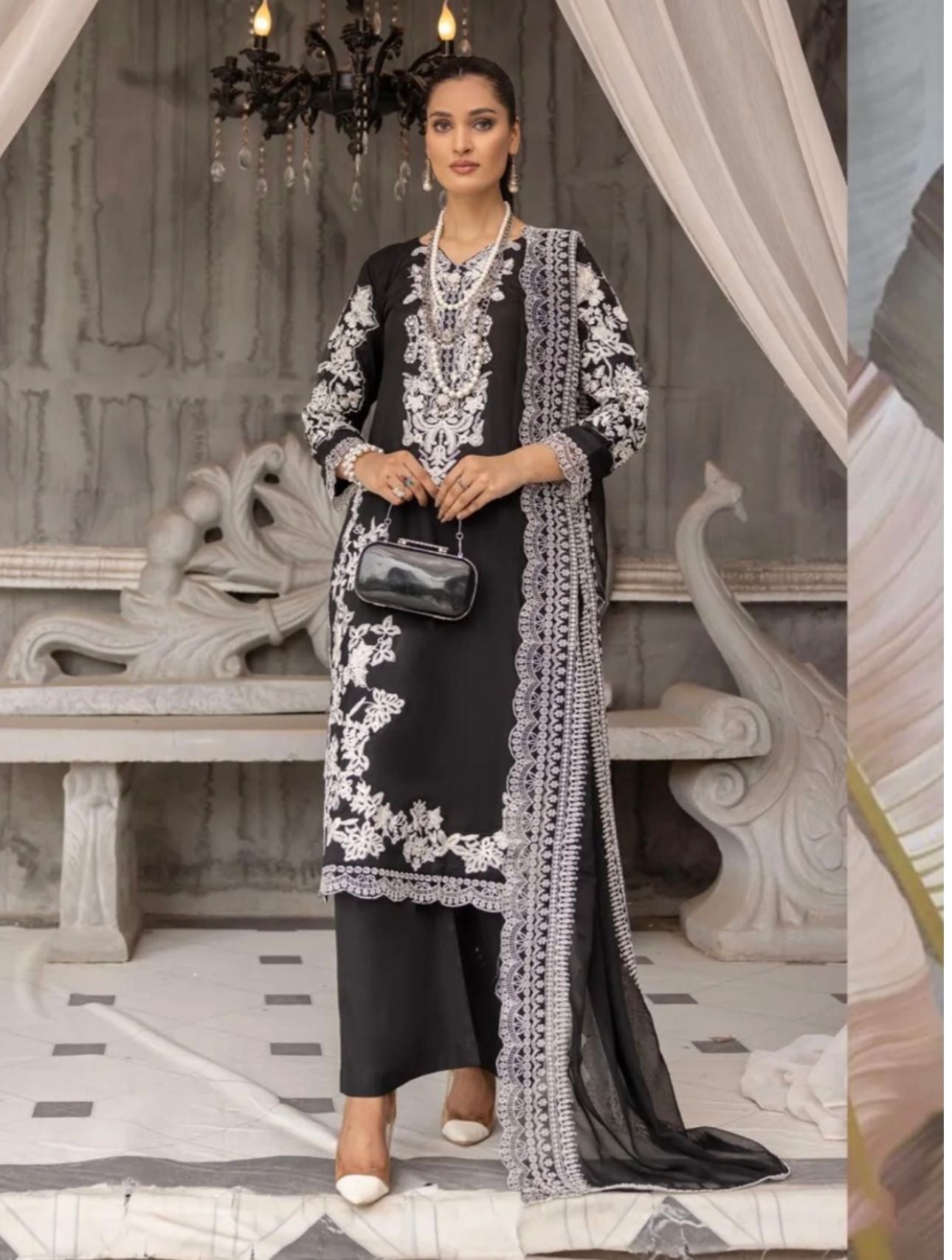 SIMRANS ‘MEERAL’ | EMBROIDERED COTTON READYMADE | SM619 (BLACK)