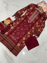 BIN SAEED INSPIRED’ EMBROIDERED LAWN 3PC READYMADE - IN302