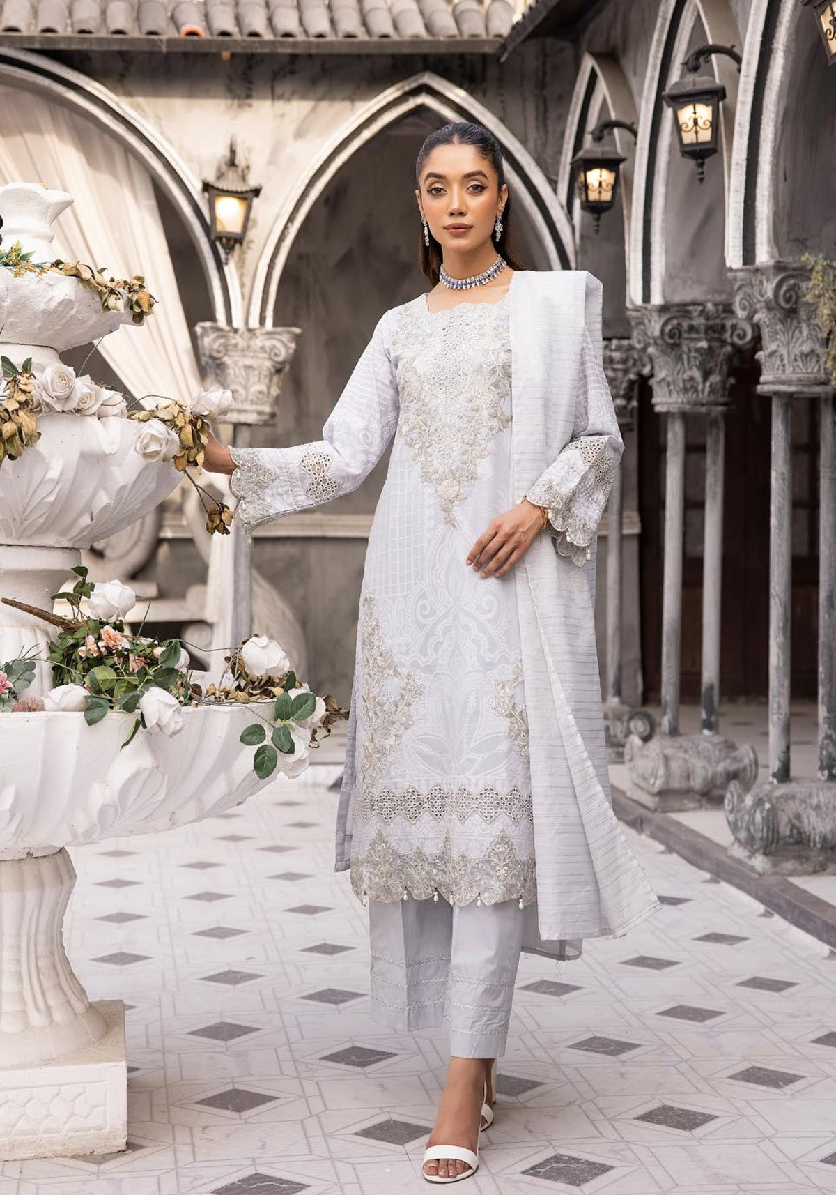 ZARA BY SIMRANS JACQUARD EMBROIDERED 3PC READYMADE -ZJL-219